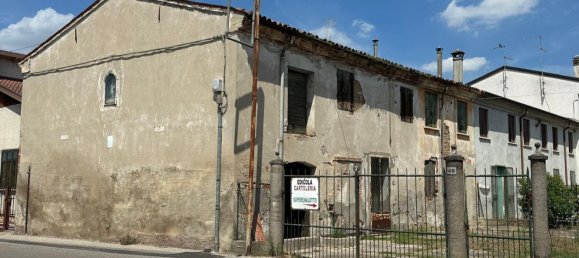 5 chambres Maison à Cerea, Italy No. 379588 8