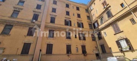 2 Schlafzimmer Wohnung in Rome, Italy, Nr. 264062 4