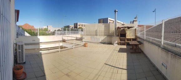 5 Schlafzimmer Doppelhaus in Amadora, Portugal, Nr. 137438 11