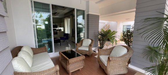 2 bedrooms Cafe / restaurant in Hua Hin, Thailand No. 6226 4