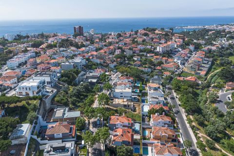  Land in Cascais, Portugal No. 331692