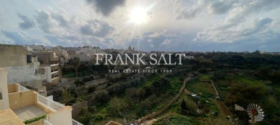 3 غرف نوم بانتهاوس في Xaghra, Malta رقم 549 25