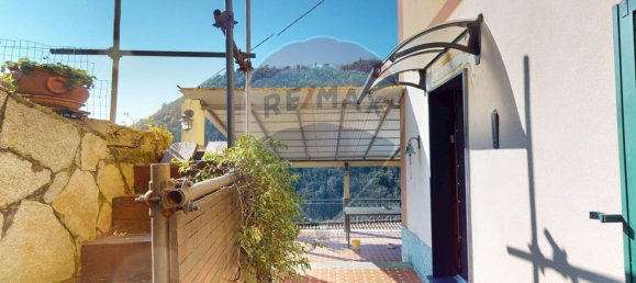 3 bedrooms House in Avegno, Italy No. 112380 39
