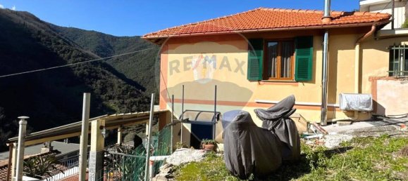 3 bedrooms House in Avegno, Italy No. 112380 50