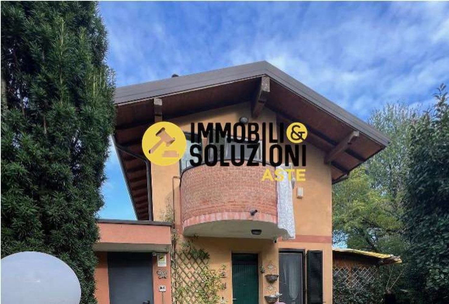 Villa de 3 divisões em Somma Lombardo, Italy N.º 14465