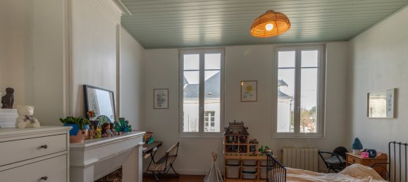 6 bedrooms Villa in Saint-Porchaire, France No. 191426 5