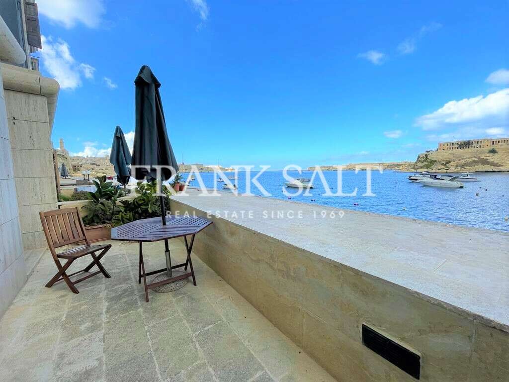 3 bedrooms Apartment in Birgu, Malta No. 3985
