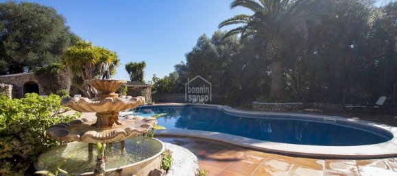 12 Schlafzimmer Villa in Es Castell, Spain, Nr. 1437 19
