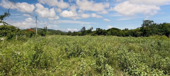  Commercial property in Hua Hin, Thailand No. 7920 9