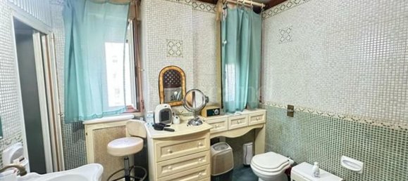 Apartamento de 5 dormitorios en Palermo, Italy No. 354992 14