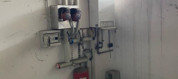 Lagerhaus in Brescia, Italy 350m², Nr. 49324 5