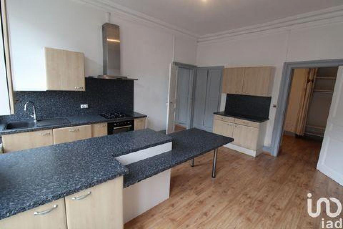 Condominio de 4 dormitorios en Guebwiller, France No. 35084