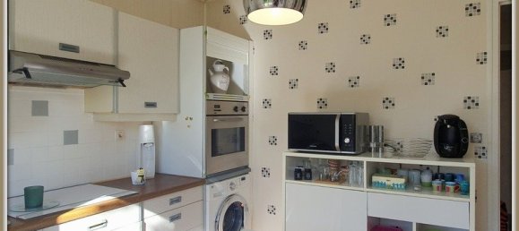 Casa de 3 dormitorios en Saint-Andre-les-Vergers, France No. 51287 6