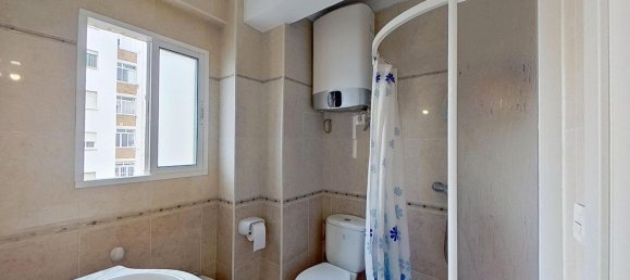 3 غرف نوم شقة في Malaga, Spain رقم 145528 40