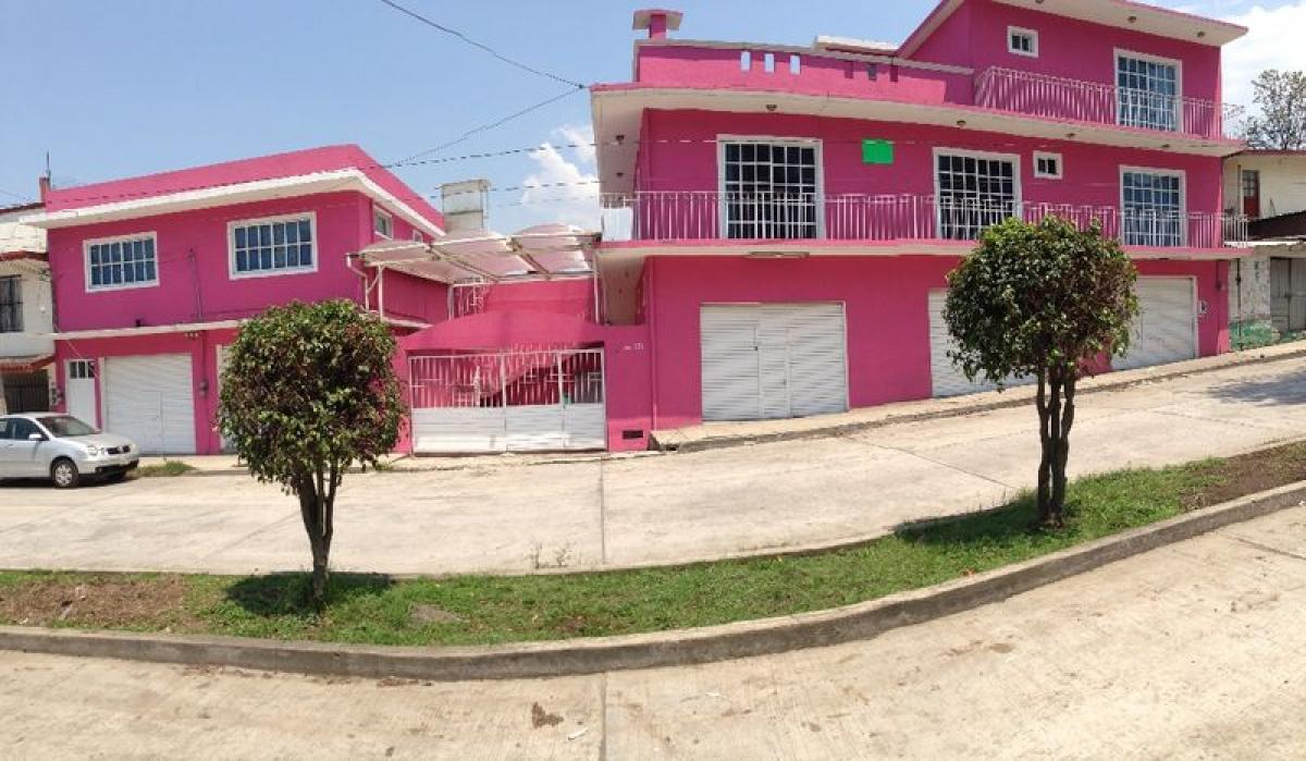 6 chambres Bâtiment à Tijuana, Mexico No. 201565