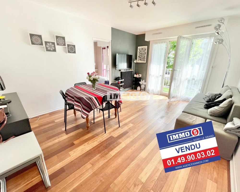 2 غرف نوم شقة في Noisy-le-Grand, France رقم 171457