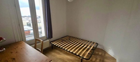 2غرفة شقة في Montreuil, France رقم 141710 3