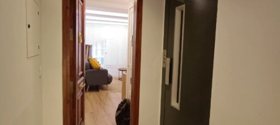 2 bedrooms Apartment in Ciutat Vella, Spain No. 144491 8