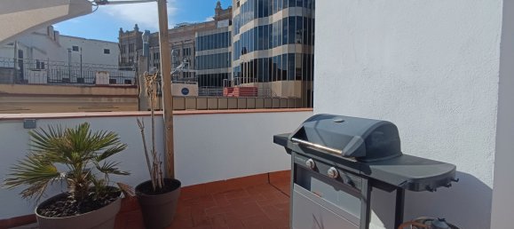 2 bedrooms Apartment in Ciutat Vella, Spain No. 144491 3