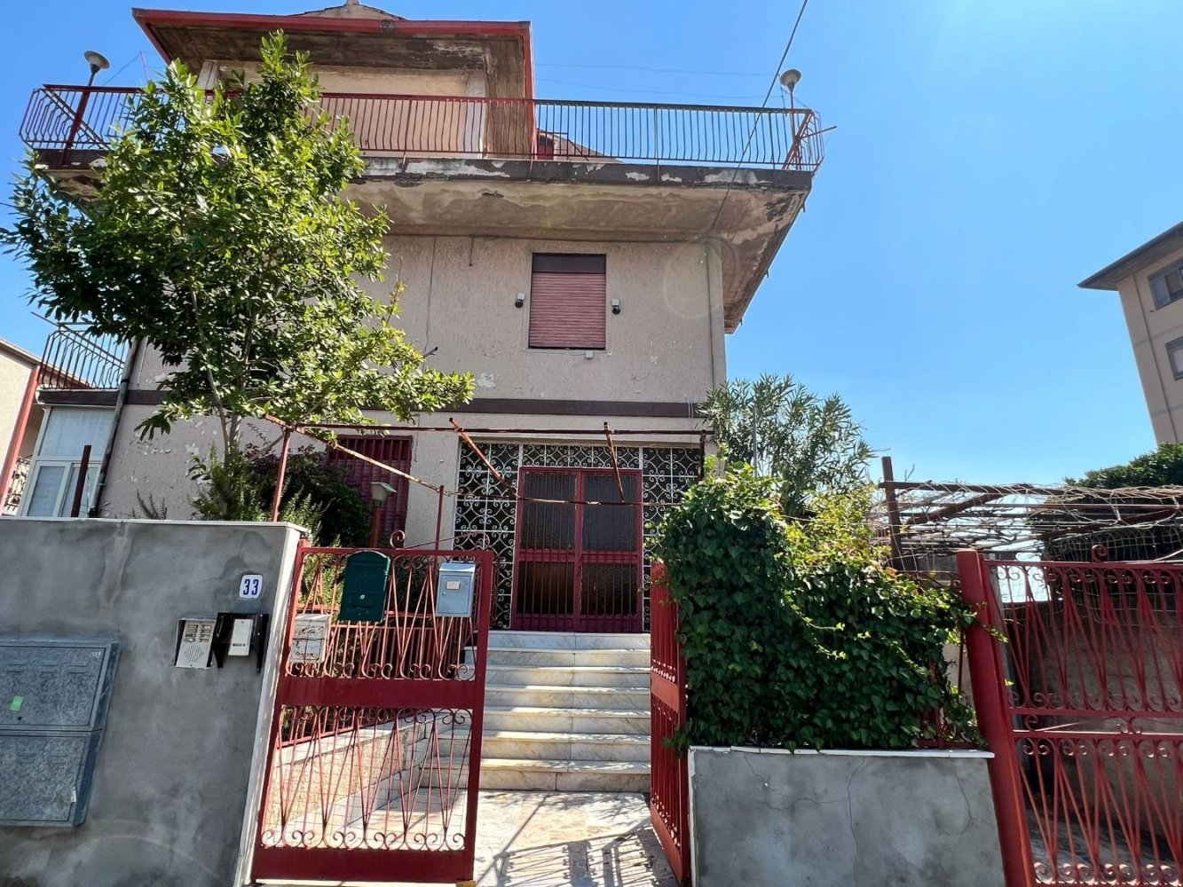 3 bedrooms Apartment in Catania, Italy No. 310862