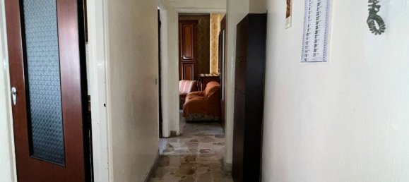 3 bedrooms Apartment in Catania, Italy No. 310862 4