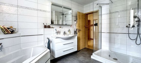 7-salle Maison de ville à Breisgau-Hochschwarzwald, Germany No. 290697 18