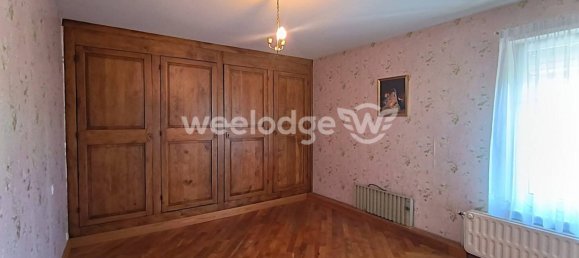 6 bedrooms House in Saint-Remy-Chaussee, France No. 62397 7