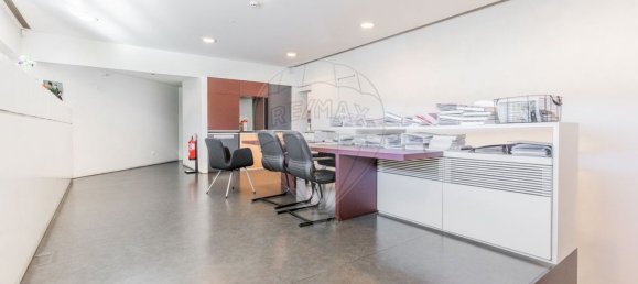 916m² Warehouse in Ronfe, Portugal No. 70777 6