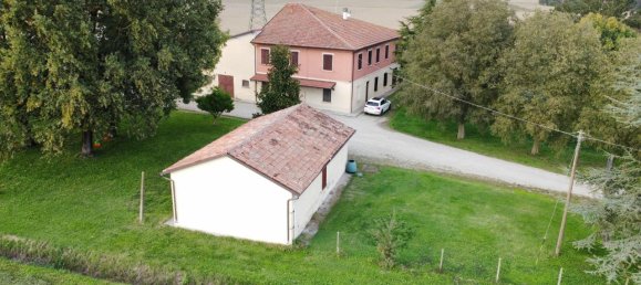 12 rooms House in Imola, Italy No. 5996 3