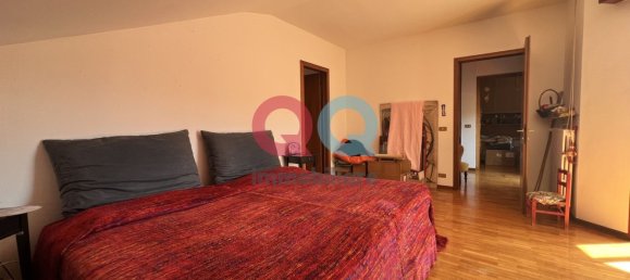 Casa de 7 divisões em Portogruaro, Italy N.º 288518 19