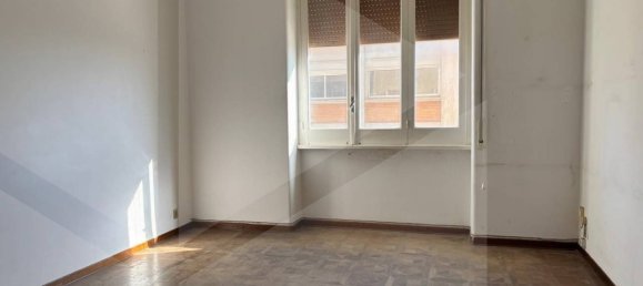 Apartamento de 5 habitaciónes en Bari, Italy No. 21976 15