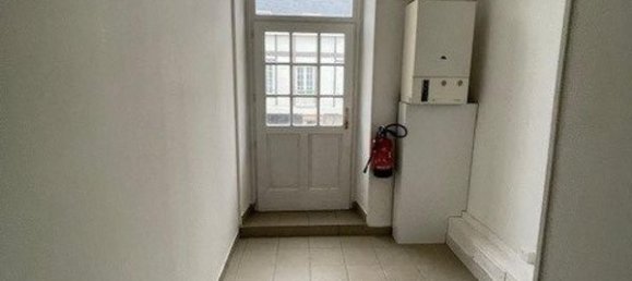 8-salle Appartement à Orléans, France No. 40107 5