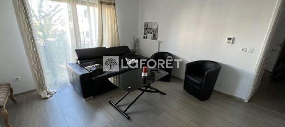 2 bedrooms Apartment in Les Pavillons-sous-Bois, France No. 352049 2