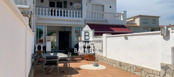 2 bedrooms House in Empuriabrava, Spain No. 163009 8