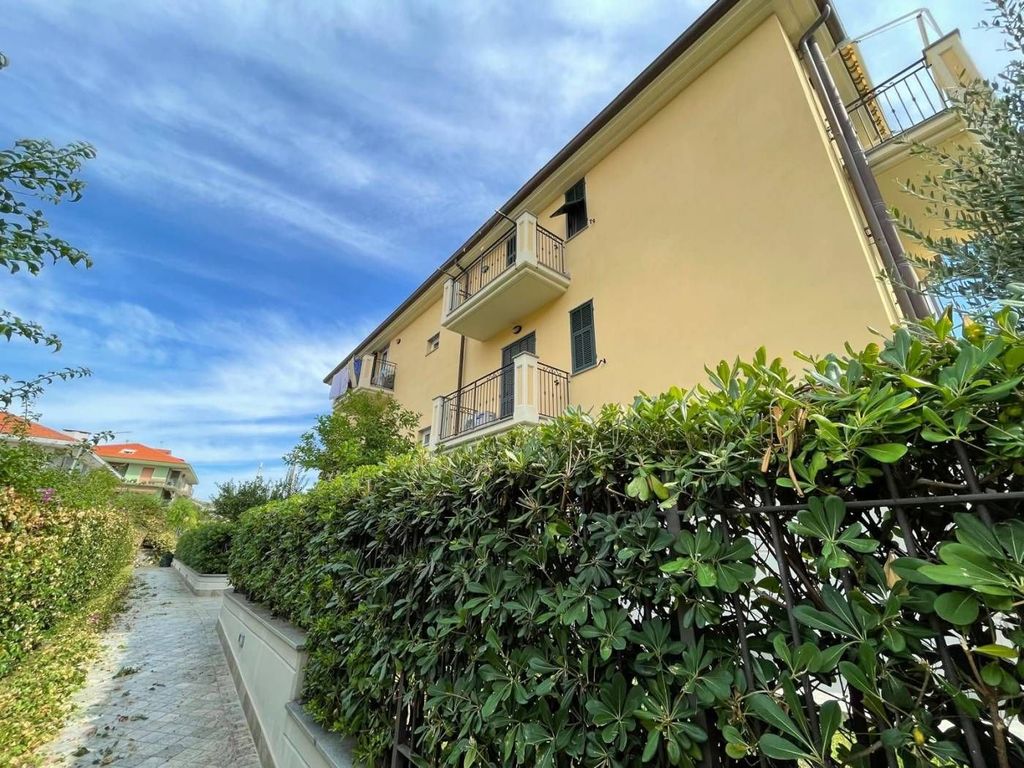 2 bedrooms Apartment in Riva Ligure, Italy No. 111798