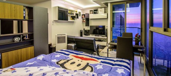 Studio in the Condo in Pattaya, Thailand No. 11935 3
