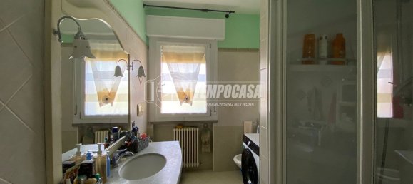 4 Schlafzimmer Wohnung in San Prospero, Italy, Nr. 316826 13