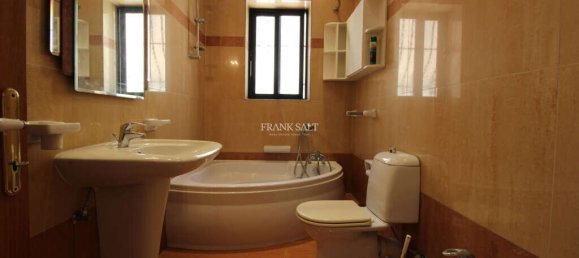 Бунгало с 3 спальнями в Иклин, Мальта № 10710 14