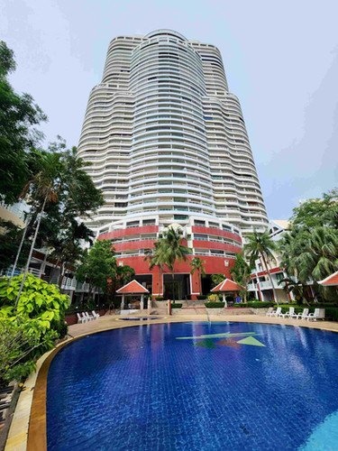 2 bedrooms Apartment in Pattaya, Thailand No. 20035