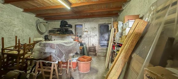 Studio in Lonato del Garda, Italy No. 173686 4