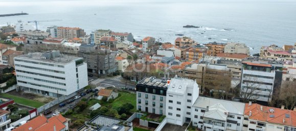 4 bedrooms Apartment in Porto, Portugal No. 109959 6