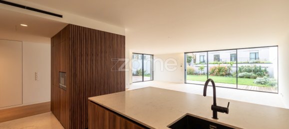 4 bedrooms Apartment in Porto, Portugal No. 109959 32