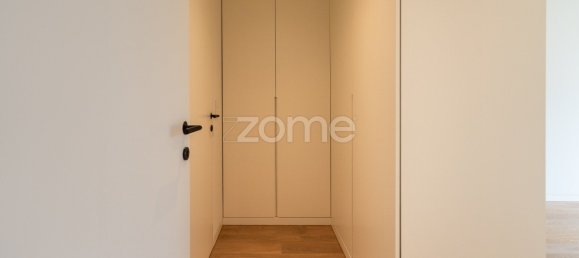 4 bedrooms Apartment in Porto, Portugal No. 109959 24