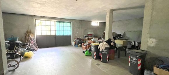 8 rooms House in Capriata d'Orba, Italy No. 15306 9