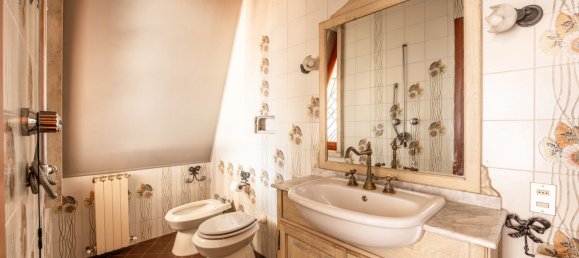 10 chambres Villa à Lucca, Italy No. 311008 17