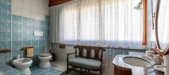 10 chambres Villa à Lucca, Italy No. 311008 12