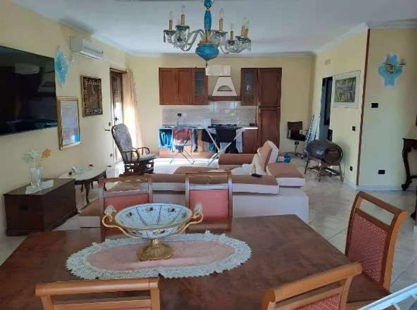 Квартира с 8 комнатами в Чиро Марина, Италия № 183031