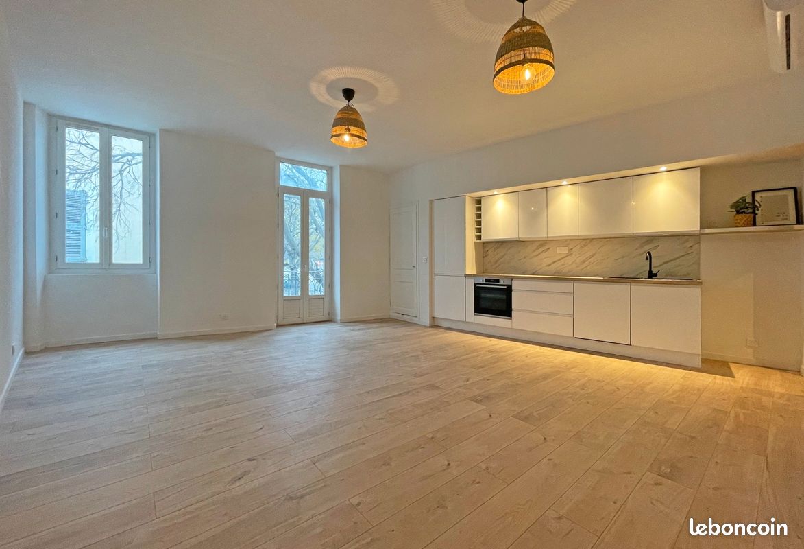 1 chambre Appartement à Nîmes, France No. 185401