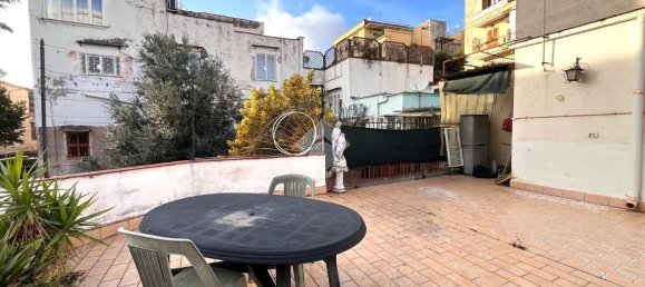 Apartamento de 2 divisões em Torre del Greco, Italy N.º 9159 15