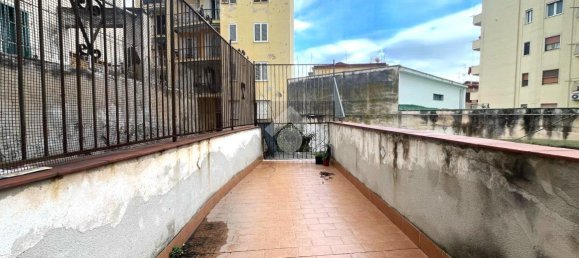 Apartamento de 2 divisões em Torre del Greco, Italy N.º 9159 8